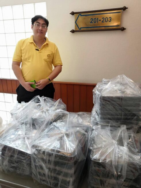 รับจัดเลี้ยงอาหารญี่ปุ่น นอกสถานที่ จัดเลี้ยงซูชิ ซาชิมิ ราเมง ยากิโซบะ เทมปุระ ซุ้มอาหารญี่ปุ่น ซุ้มซูชิงานแต่ง เปิดตัวสินค้า งานเลี้ยงเปิดตัว งานเลี้ยงสังสรรค์ งานเลี้ยงบริษัท เบนโตะ รัฐสภา