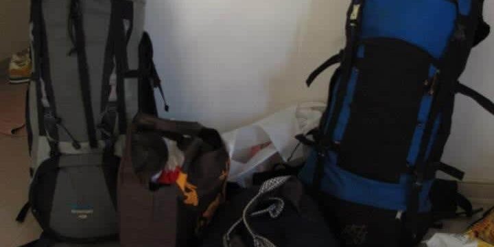 กระเป๋าแบคแพค