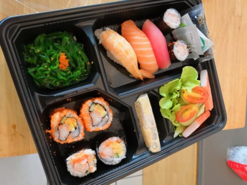 เบนโตะ อาหารกล่องญี่ปุ่น ซูชิ ฮาลาล