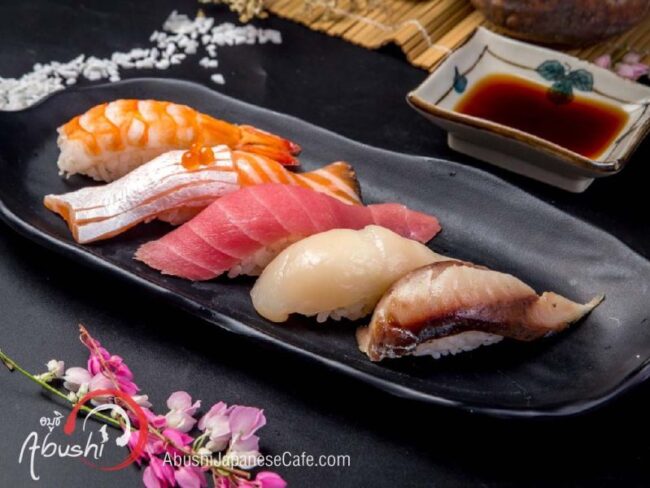 ซูชิพรีเมียม ฮาลาล อบูชิ Abushi อาหารญี่ปุ่นยอดนิยม