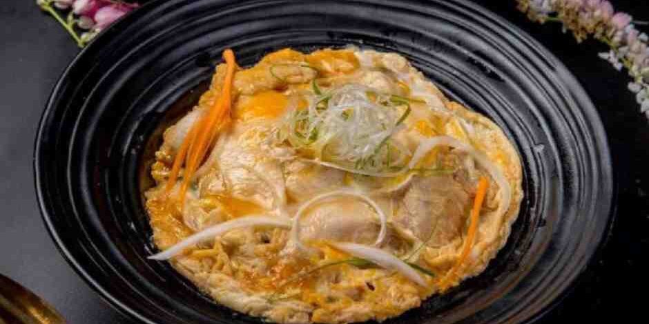 ข้าวหน้าไก่ (Oyakodon) ข้าวหน้าไก่ (Oyakodon)