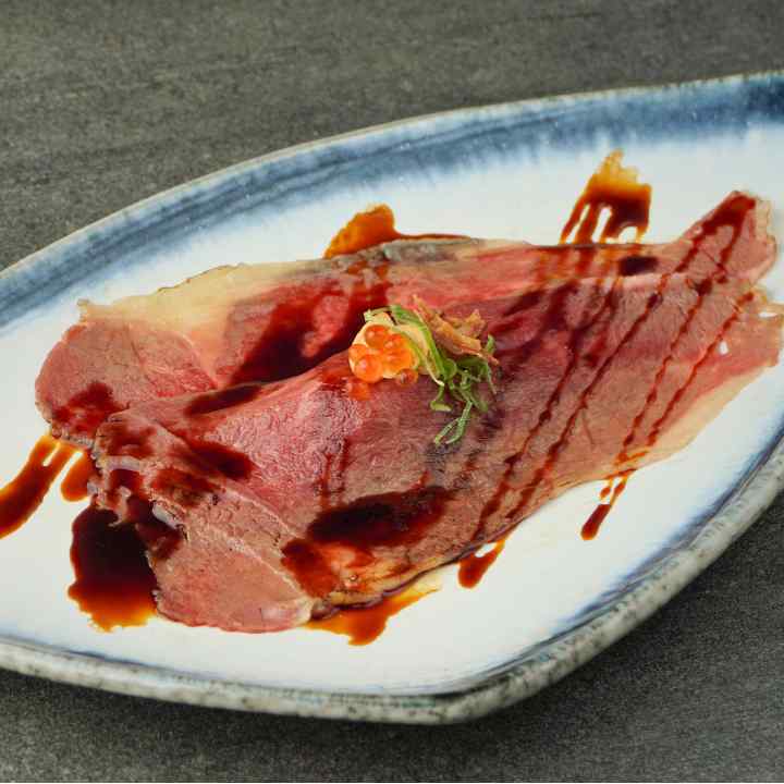 ซูชิเนื้อวากิวฮาลาล _ Abushi Halal Restaurant