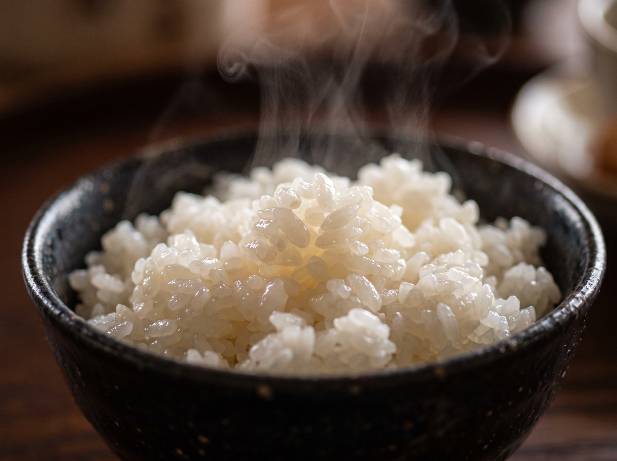 ข้าวญี่ปุ่นหุงสด เมล็ดสวยเงา นุ่มพอดีคำ